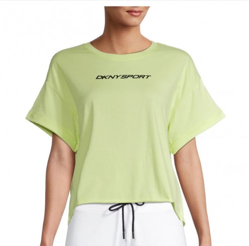 0YjlEWd6UPBBqzwy8btbpCAQ4TbZxcLdkH7iwjzh تيشرت قطن تفاحي دكني Dkny - الصورة 1
