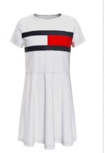 ⁦فستان بناتي تومي هيلفيغر (Tommy Hilfiger) ابيض⁩ - الصورة ⁦2⁩