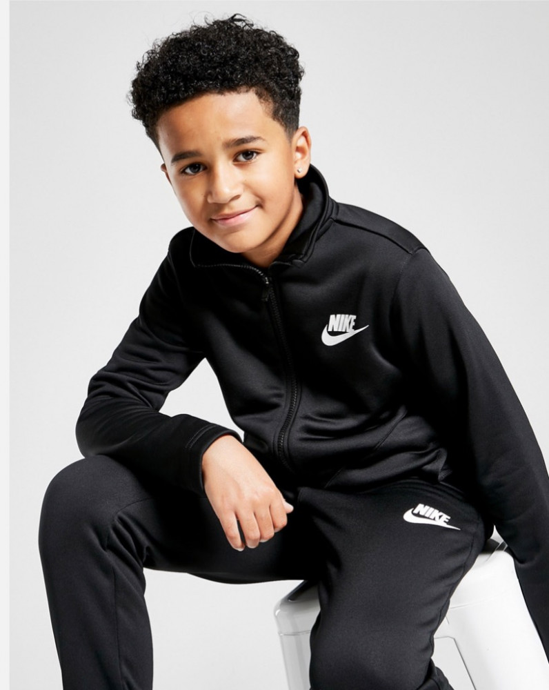 Bg10UBKOw5ZIB5RON07Pi2Au63TgITiSsgtfI0Rp طقم بوليستر Nike - الصورة 1
