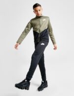 ⁦طقم Nike⁩ - الصورة ⁦2⁩