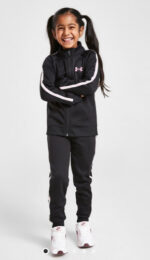طقم Under Armour
