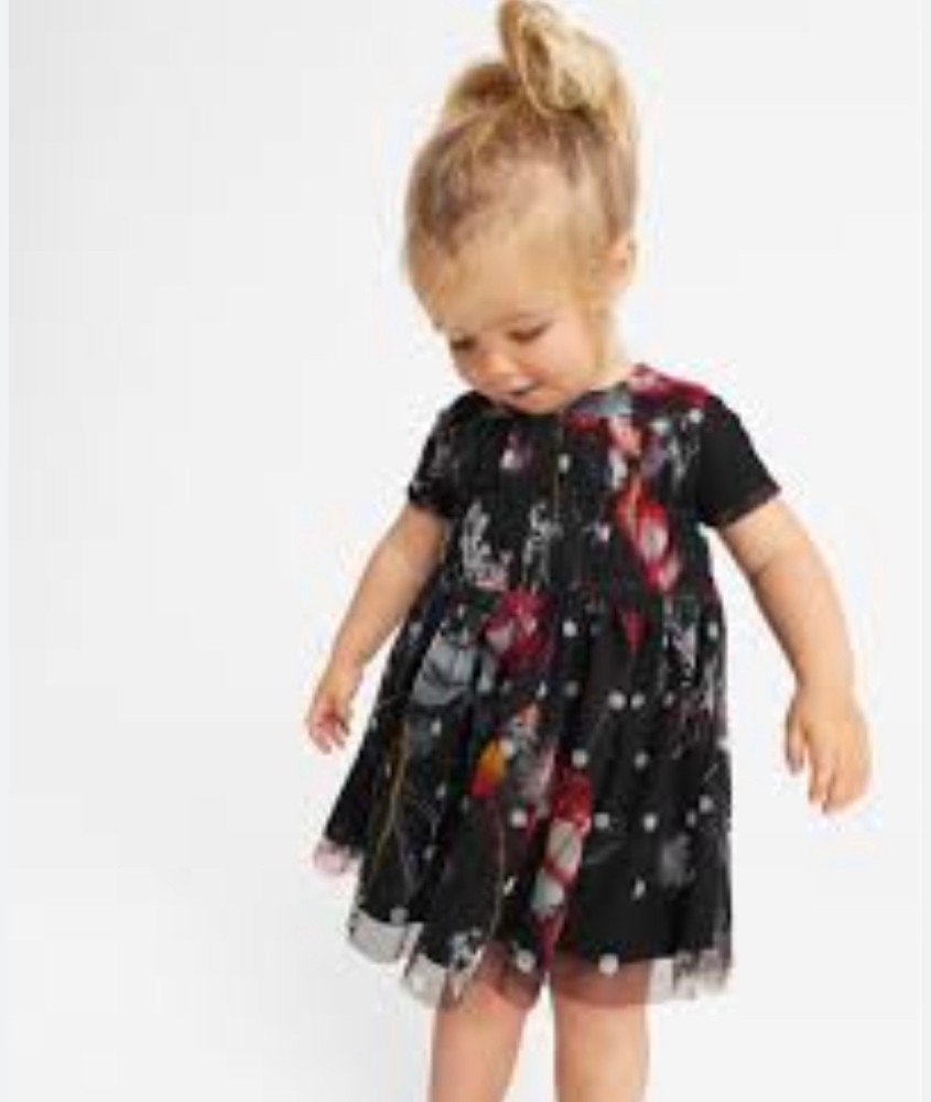 JGlMEpMuiUnvqbk5I7YS0VfdB2xPZoBpeCynWnBL فسنان بناتي تيد بيكر Ted Baker مورد - الصورة 1