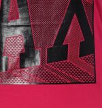 ⁦تيشرت فوشي مزين بشعار لامع  Armani⁩ - الصورة ⁦3⁩