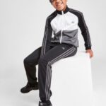 طقم بوليستر Adidas