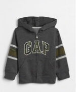 ⁦بلوفر يسويتر ولادي قاب | Gap رمادي⁩ - الصورة ⁦2⁩