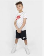 طقم Nike