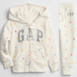 ⁦طقم Gap⁩ - الصورة ⁦2⁩